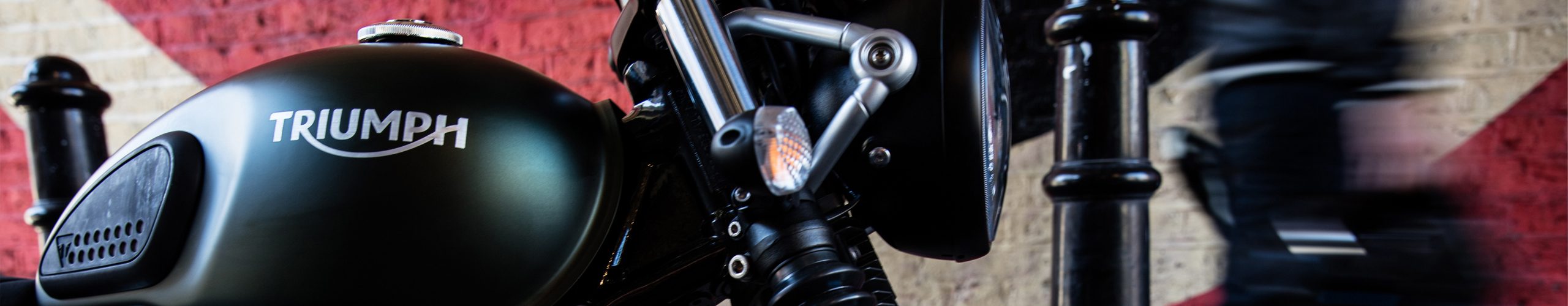 トライアンフイメージ画像